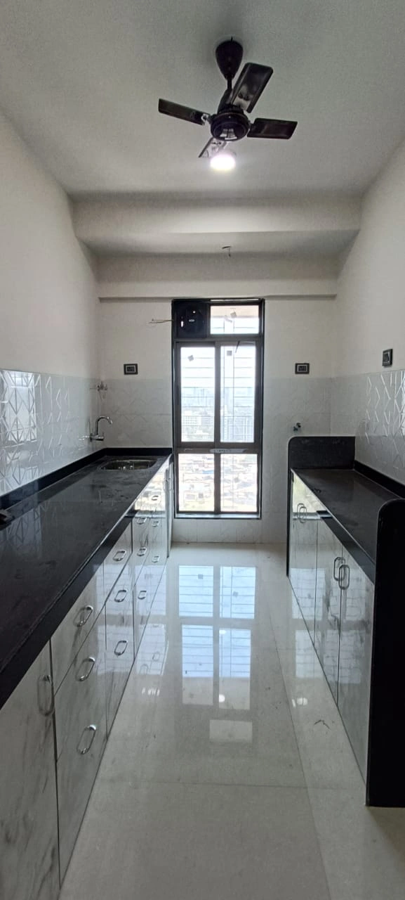 1 BHK Flat for Rent in Tower 28, Malad East
